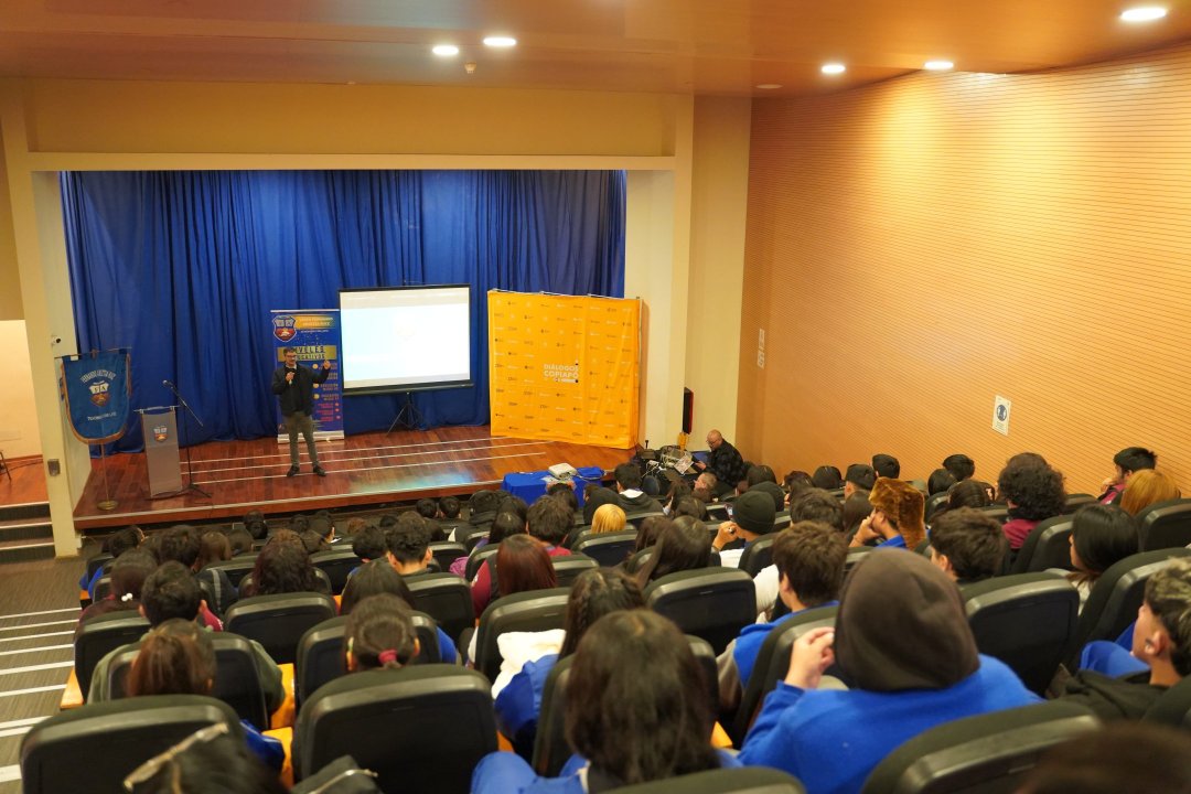 /dialogos-copiapo-mas-de-70-estudiantes-participaron-en-jornada-de