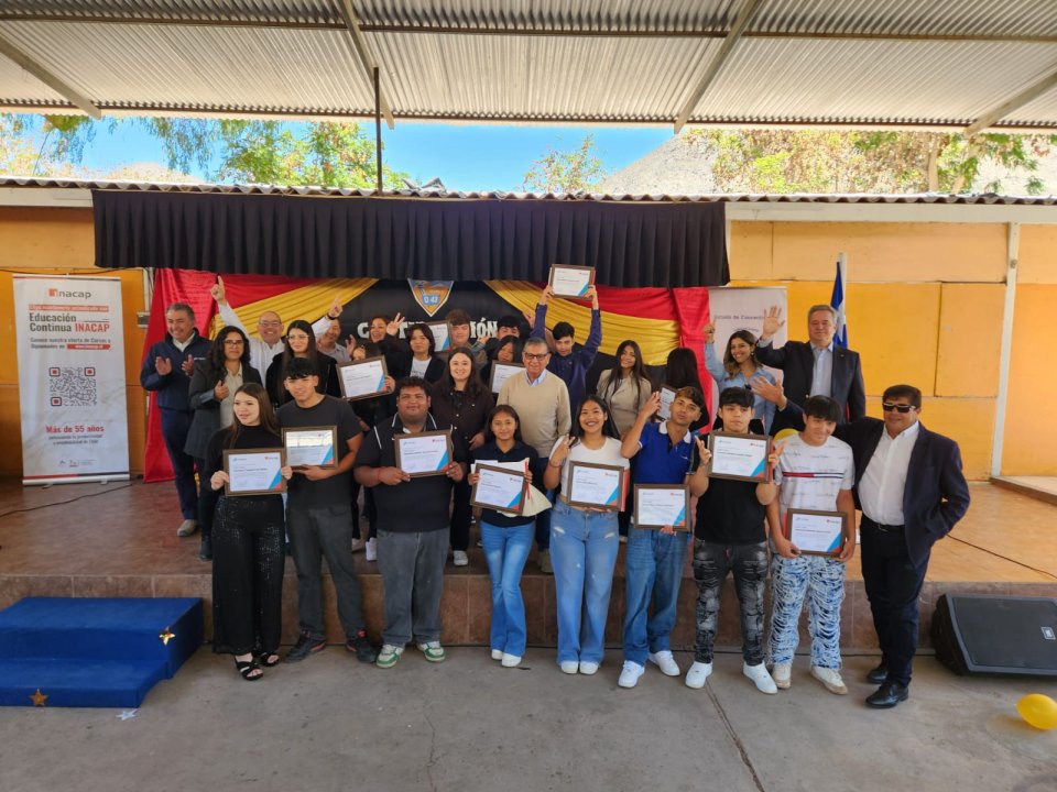 /estudiantes-de-los-loros-finalizaron-curso-de-habilidades-para-la-vida