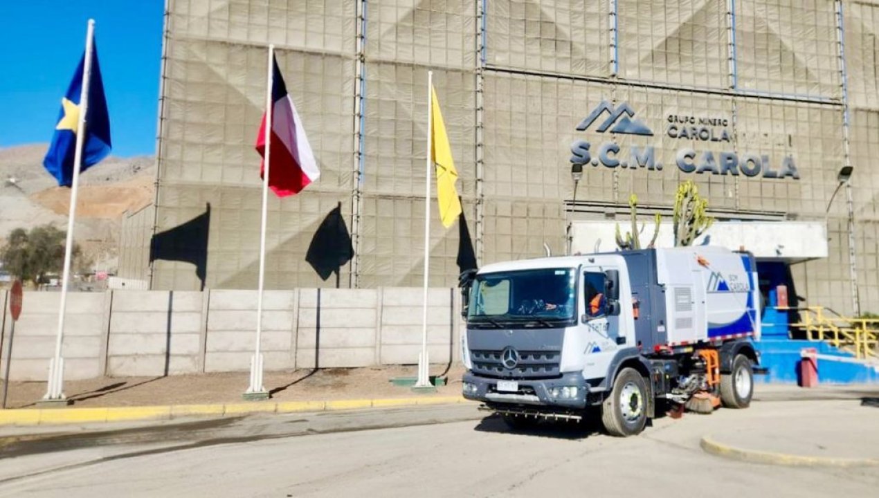 /atacama/scm-carola-incorporo-segundo-camion-barredor-para-reforzar-el-control-de