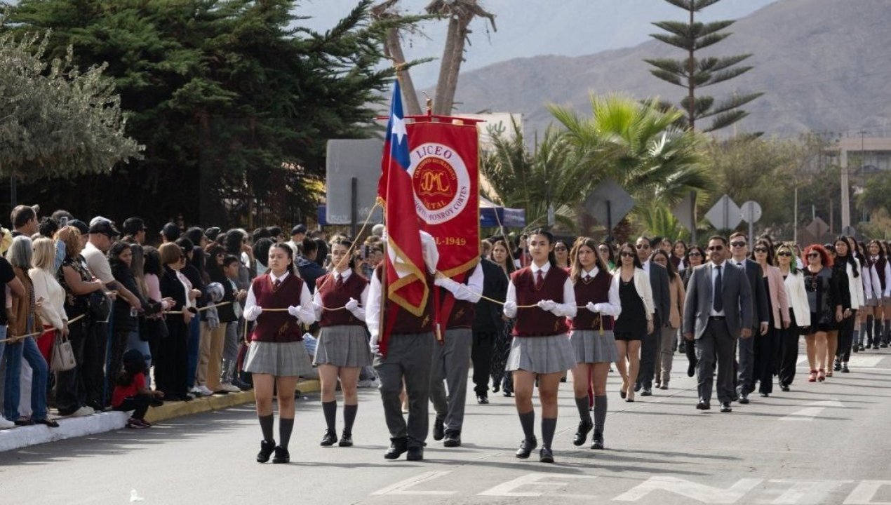 /taltal-rindio-un-emotivo-homenaje-a-las-glorias-navales-con-tradicional