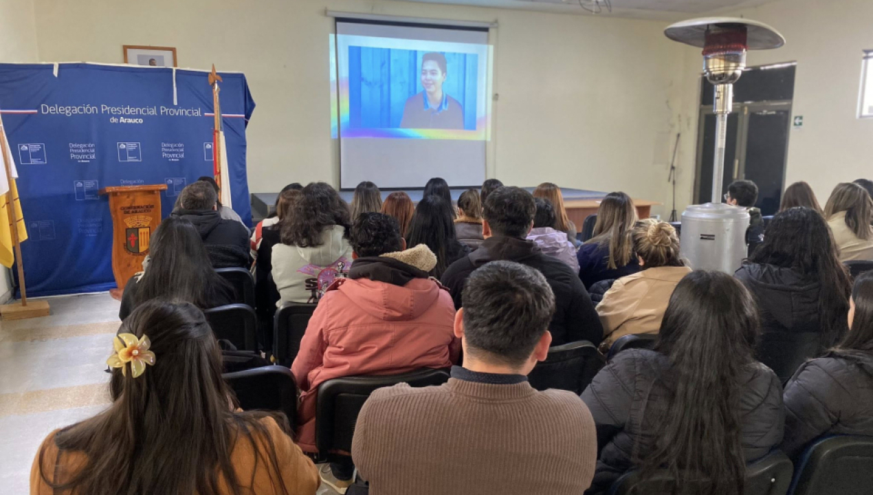/capacitan-en-sensibilizacion-sobre-trato-y-atencion-a-personas-lgbtiqanb