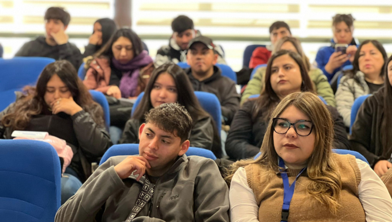 /en-lebu-se-realiza-actividad-preventiva-y-educativa-para-evitar-el-consumo