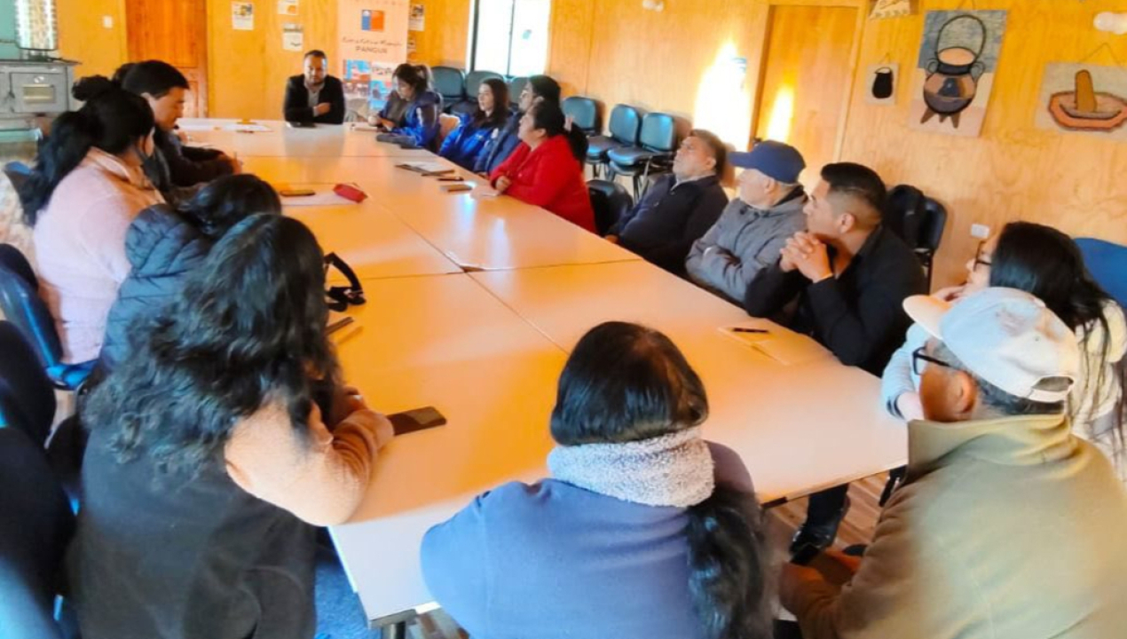 /comienzan-preparativos-para-la-feria-intercultural-de-pangue-2025-2026