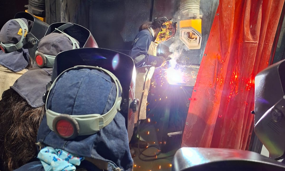 /gore-y-corfo-impulsan-formacion-asme-en-soldadura-en-magallanes