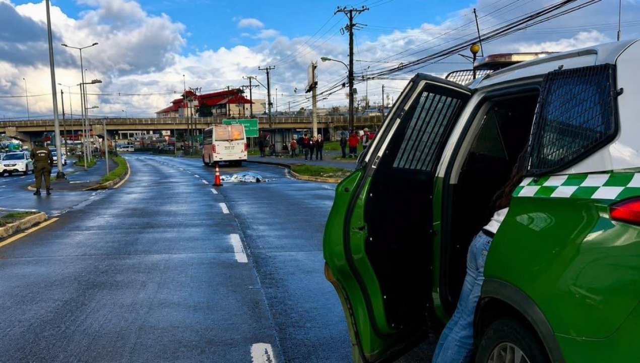 /mujer-muere-atropellada-micro-presidente-ibanez-puerto-montt