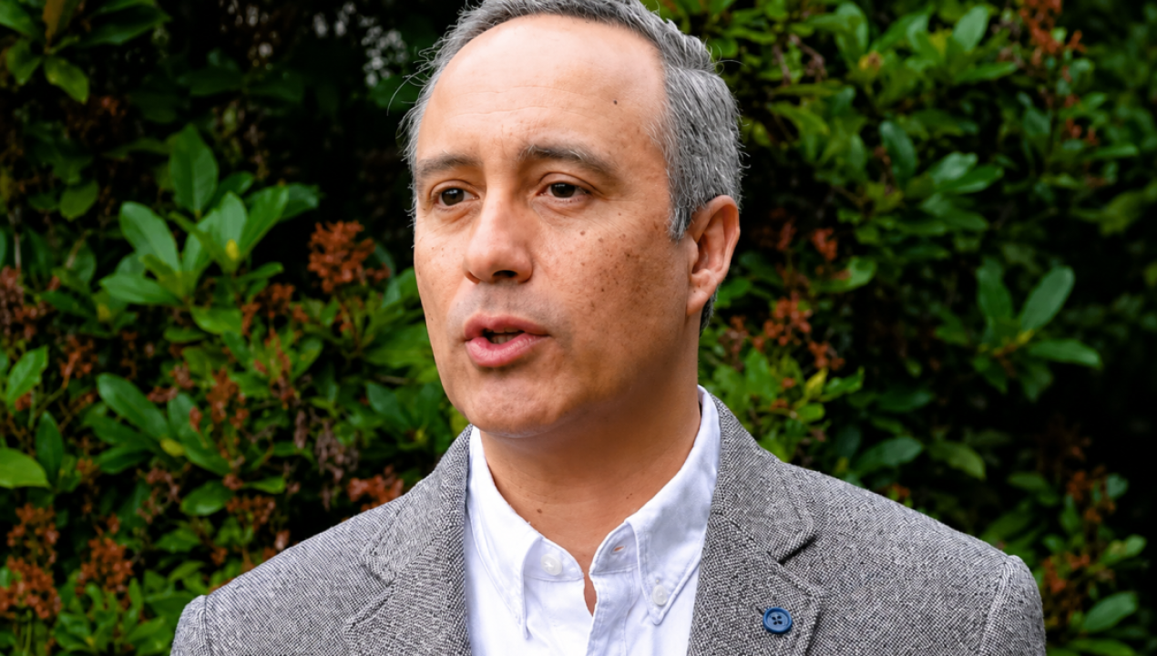 /patagonia-radio-negocios/plasticos-lecheria-reciclaje-polines-economia-circular-los-lagos