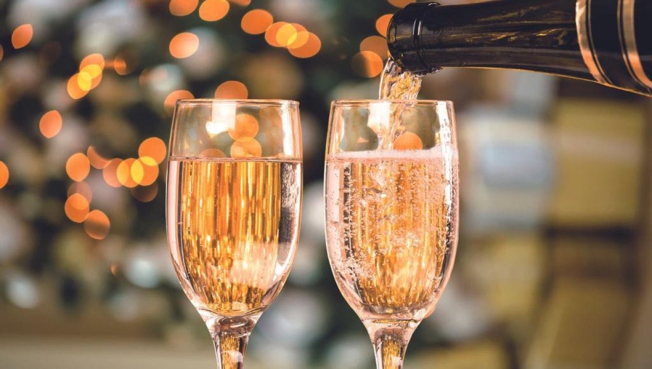 /tendencias/espumantes-chilenos-son-galardonados-en-los-catad-or-wine-awards