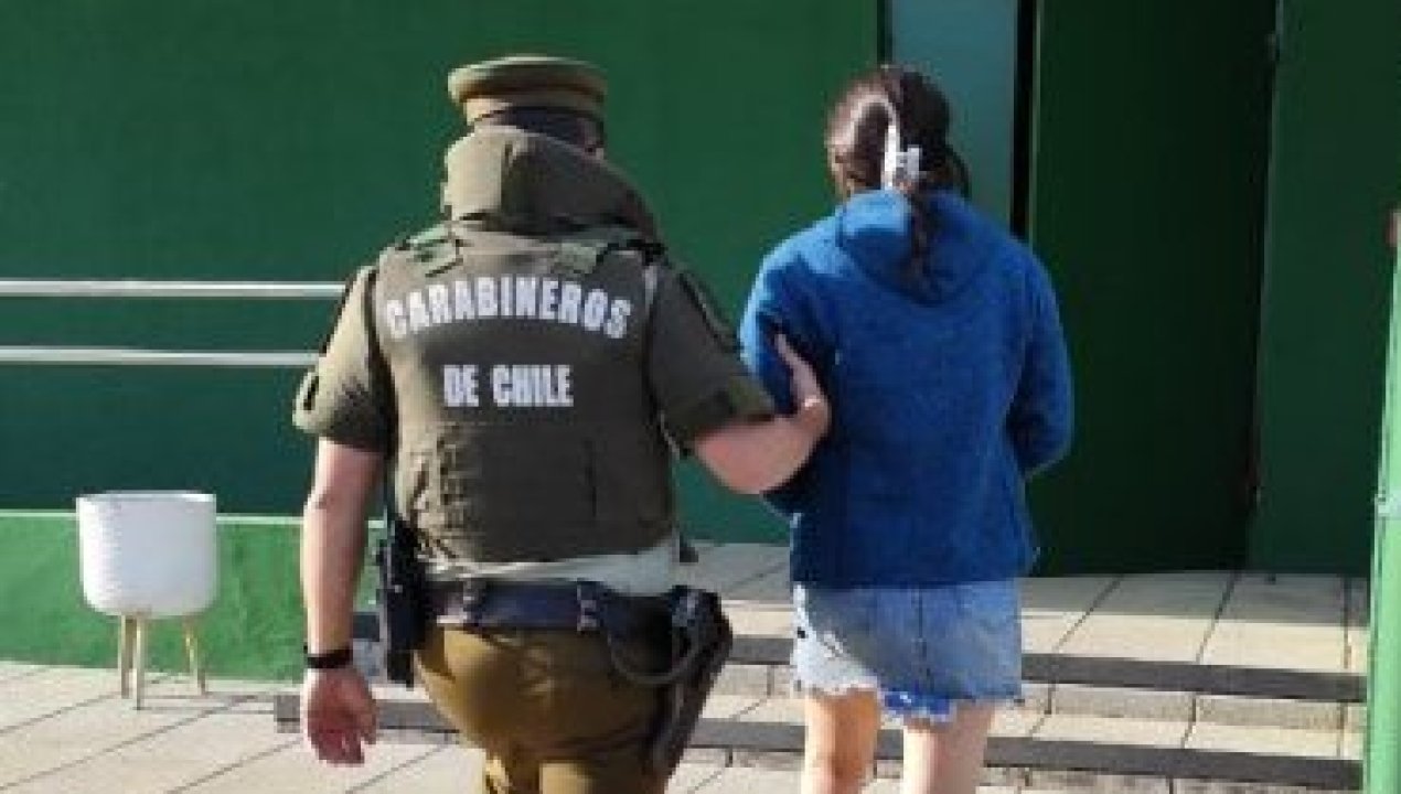 /regionales/region-del-biobio/formalizan-a-mujer-acusada-de-abuso-sexual-a-adolescente-de-14-anos-en