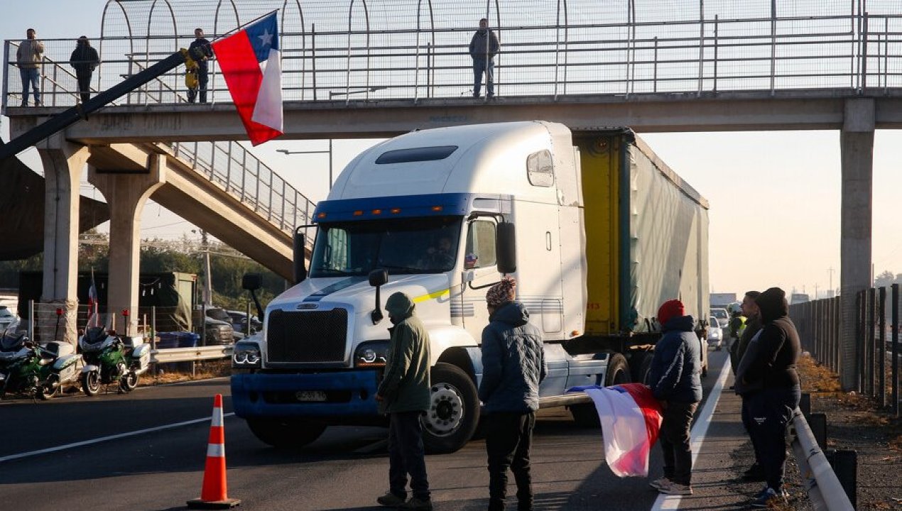 /actualidad/transportistas-descartan-paro-y-advierten-traspaso-de-costos-por-alza-de