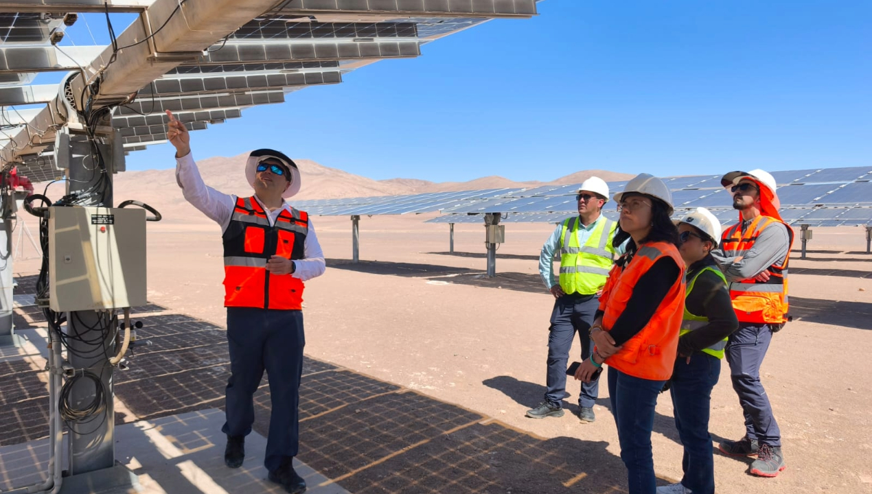 /delegacion-de-cundinamarca-visito-el-cdea-ua-en-el-marco-de-la-cooperacion